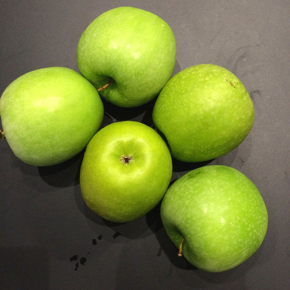 5 Granny Smith apples