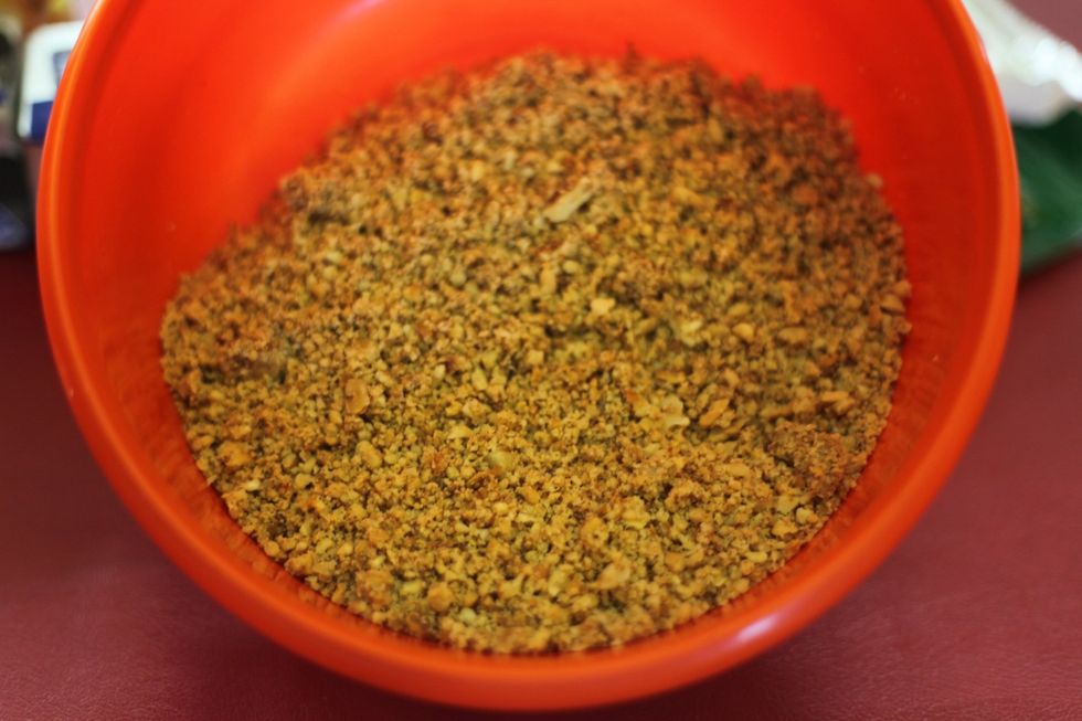 500 grams of walnuts or pistachio if you prefer. Feel free to experiment with your nuts. Lol. That sounds wrong but just do it! Hahah