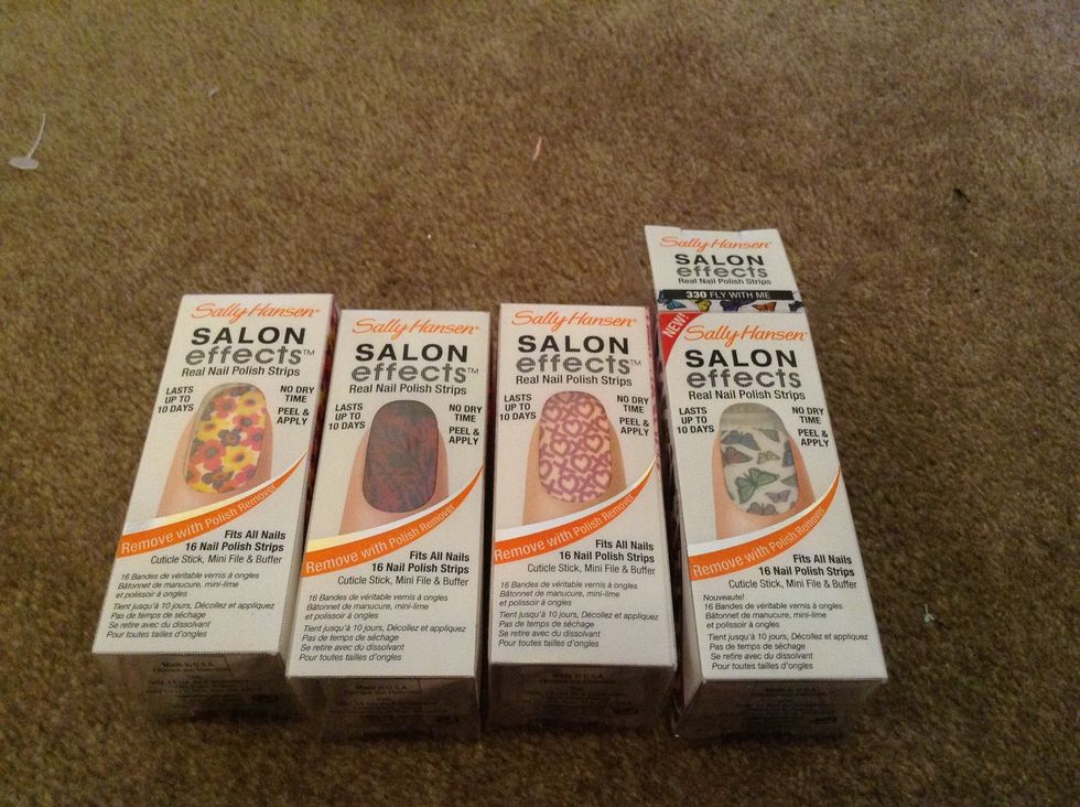 6. Have all your nail designs ready.