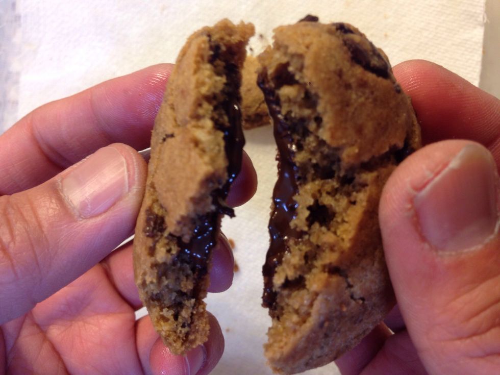 6\u20e3 Add as much chocolate chunks as you want.