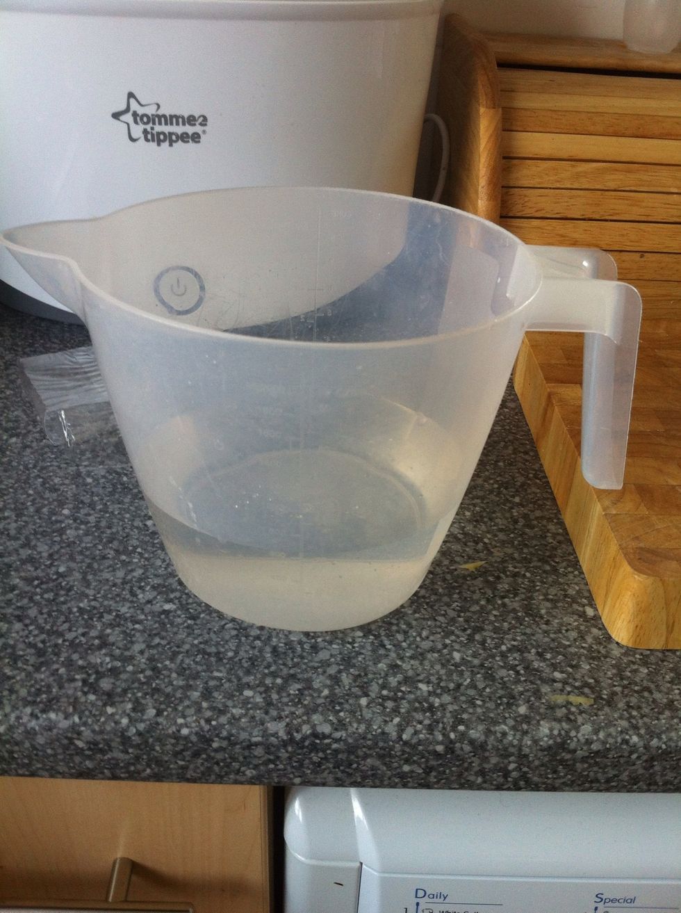 700 ml of cold water