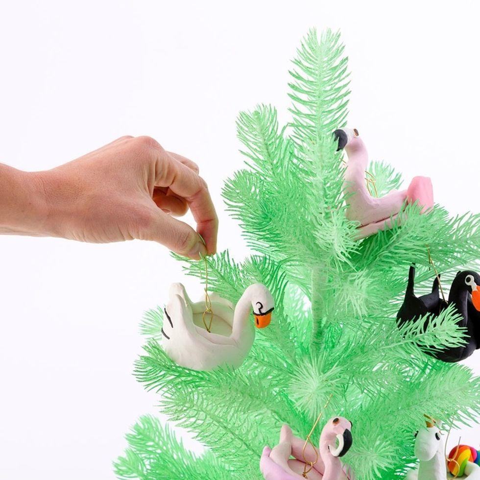 9. DIY Pool Float Ornaments: Take your DIY ornaments to the next level by modeling them after your favorite summer pool floats! http://go.brit.co/2hSmDEF