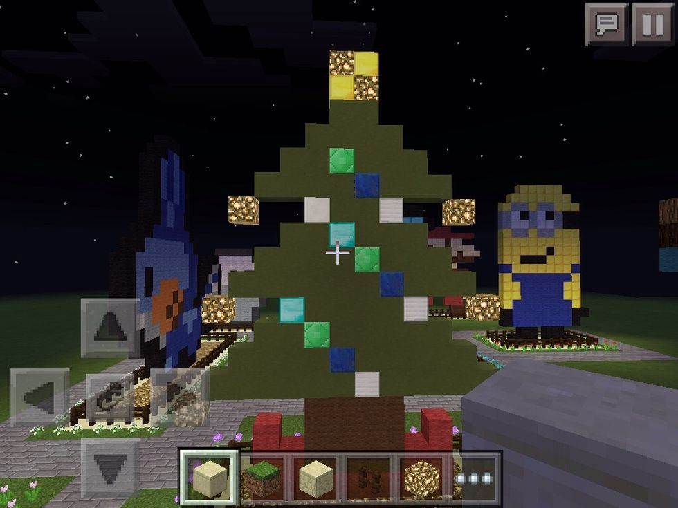A Christmas tree! Made by Manu Leigh