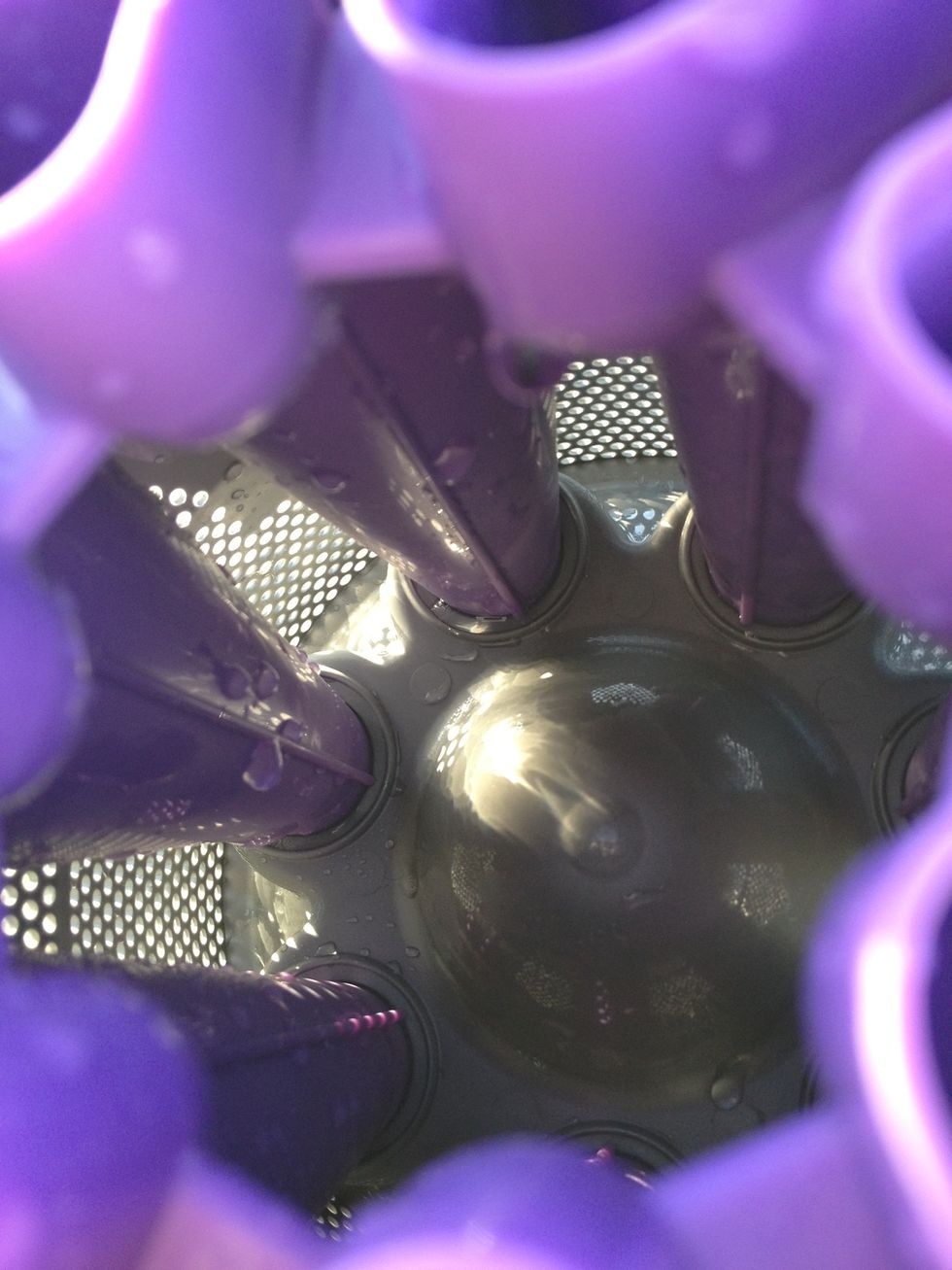 A close look inside of the top that I sprayed clean.