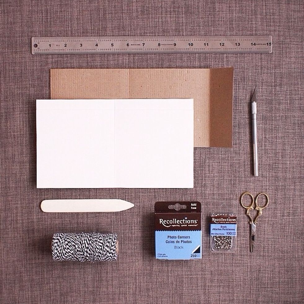 A glance at the supplies used in this DIY.