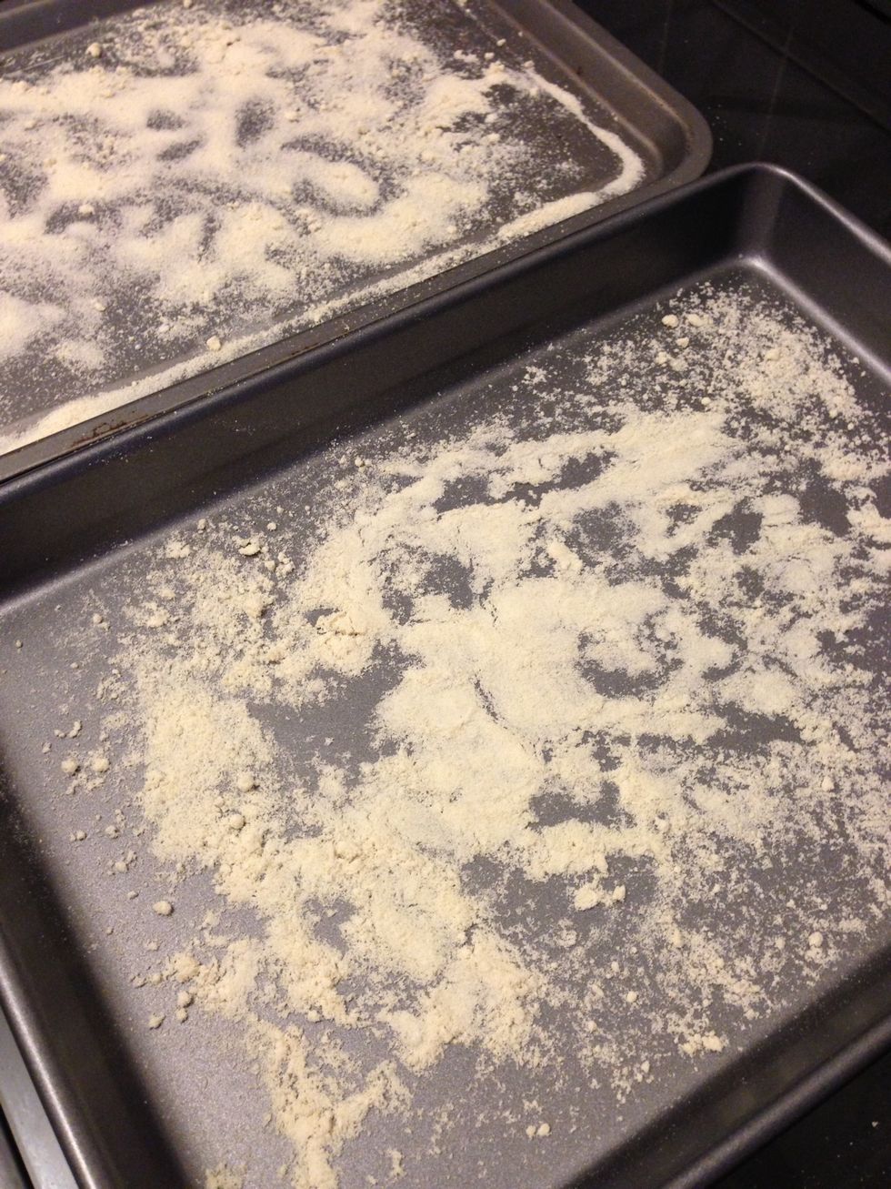 A good covering of the tray will allow for the expansion of the loaf.