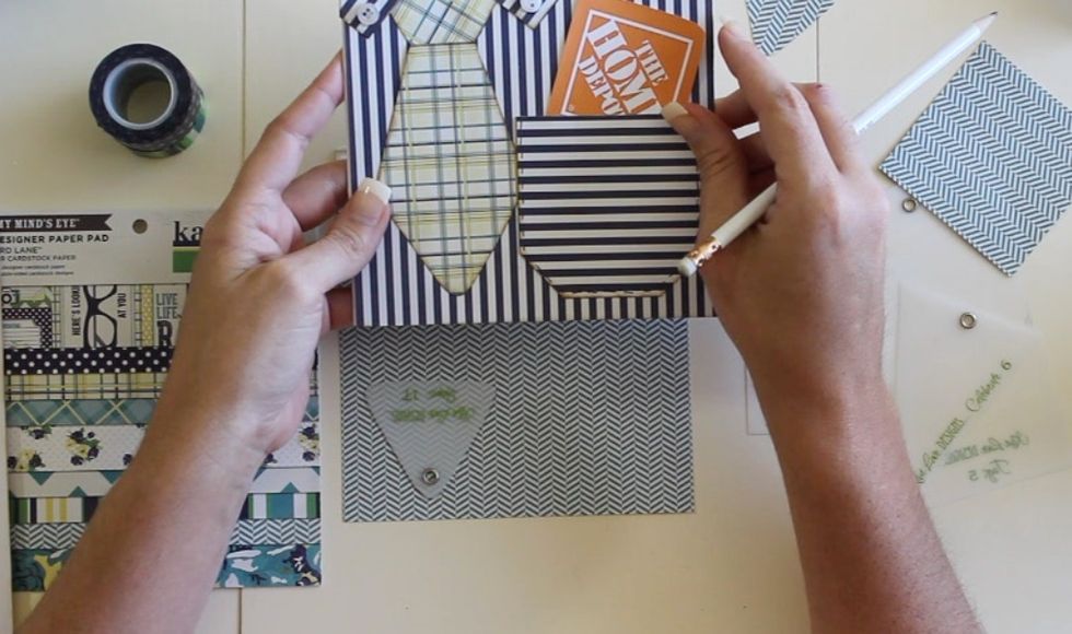 A handsome card to go along with any gift card. To start with you will need a 6x6 inch square for the base of the card.