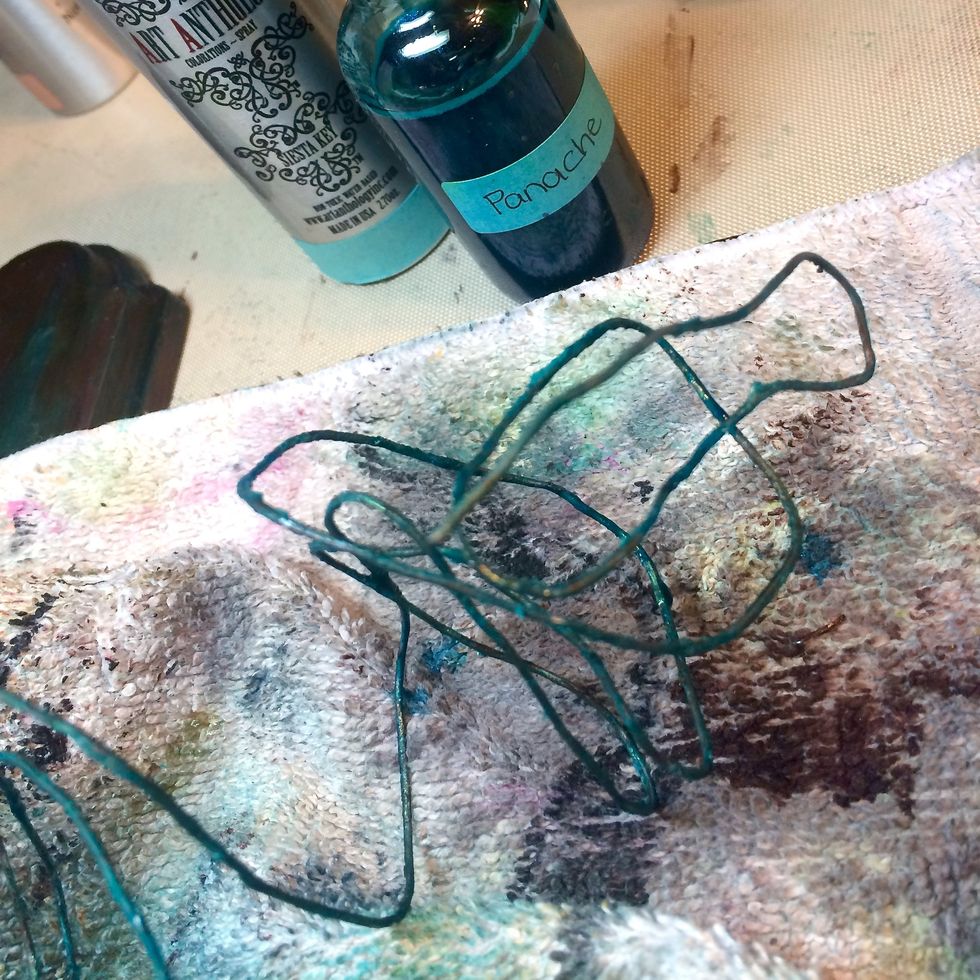 A layer of Panache Minx.