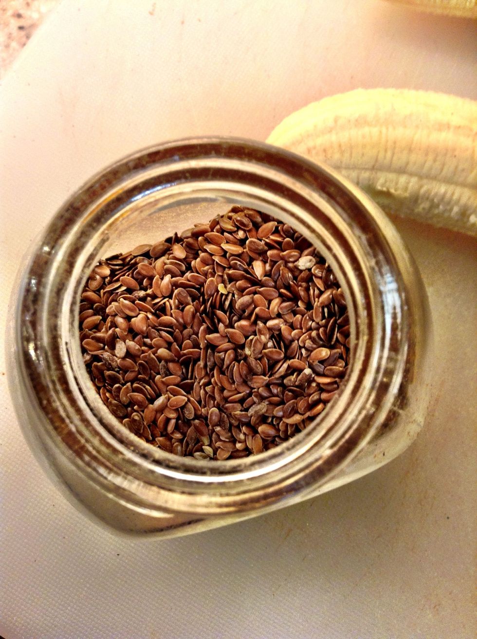 A little bit of flaxseed !