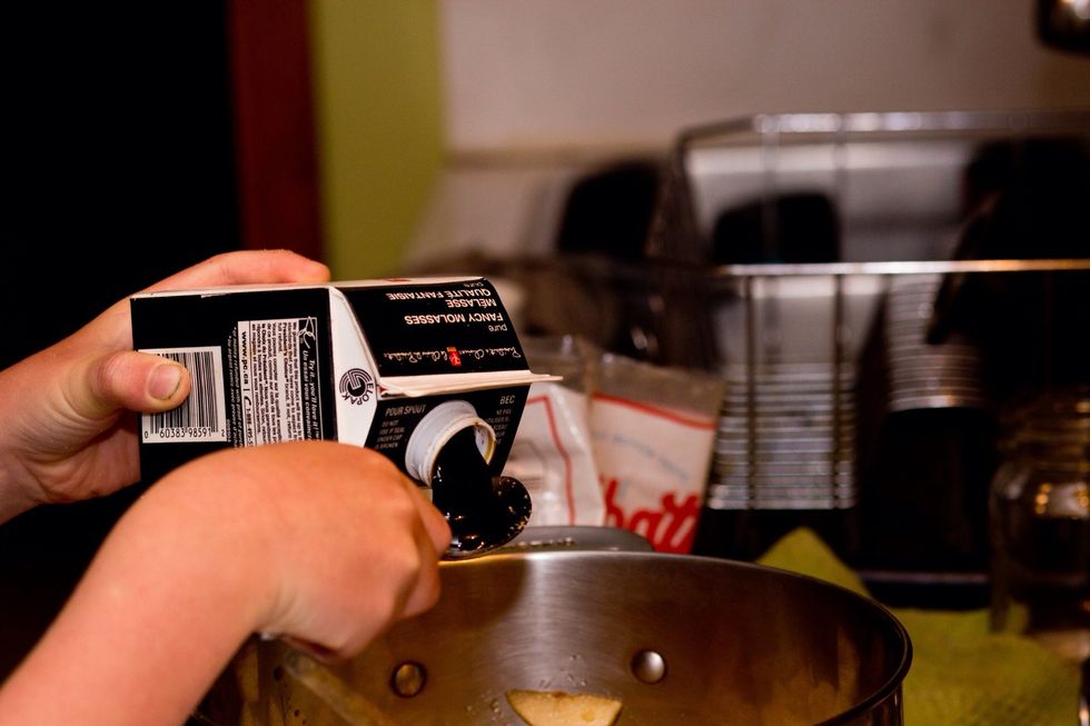 A little molasses goes a long way. It came out pretty quick, I don't know why dad always says I'm "slow as molasses".