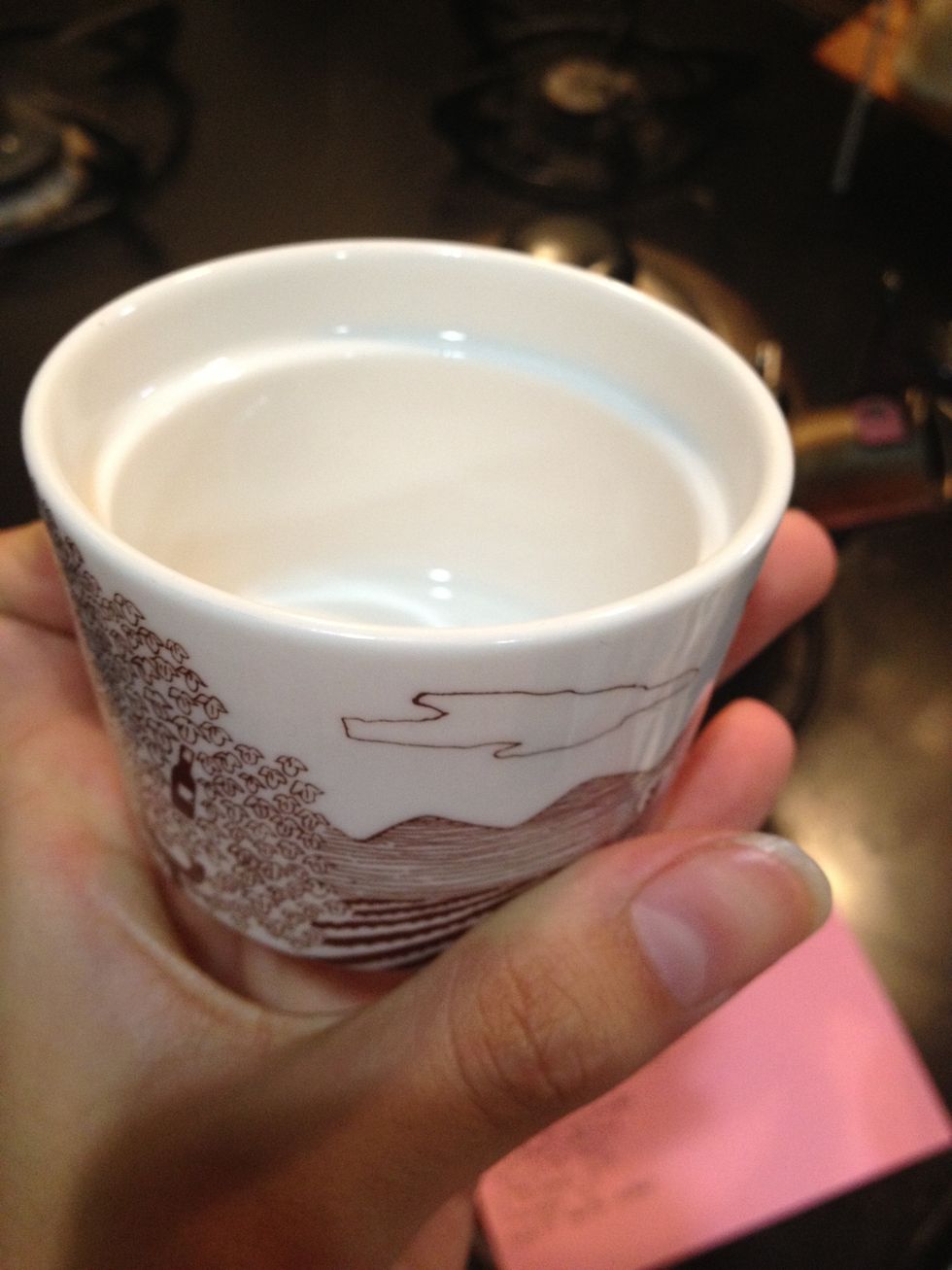 A microwavable tiny bowl