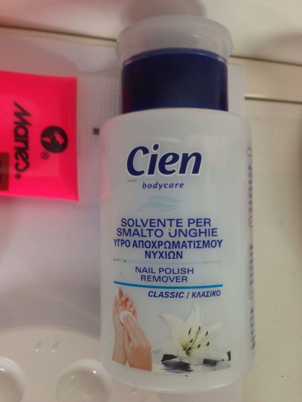 a nailpolish remover\ud83d\udc8b