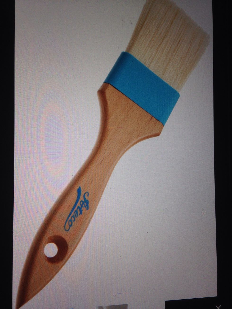 A pastry brush is to spread butter or oil on food. I can use this to put butter or oil on my meals.