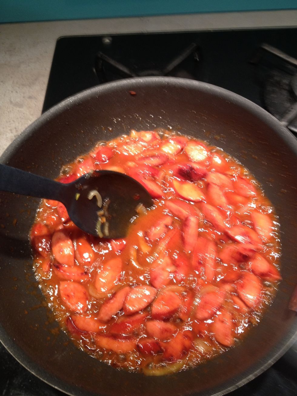 A po\u0159\u00e1dn\u011b zam\u00edch\u00e1me.