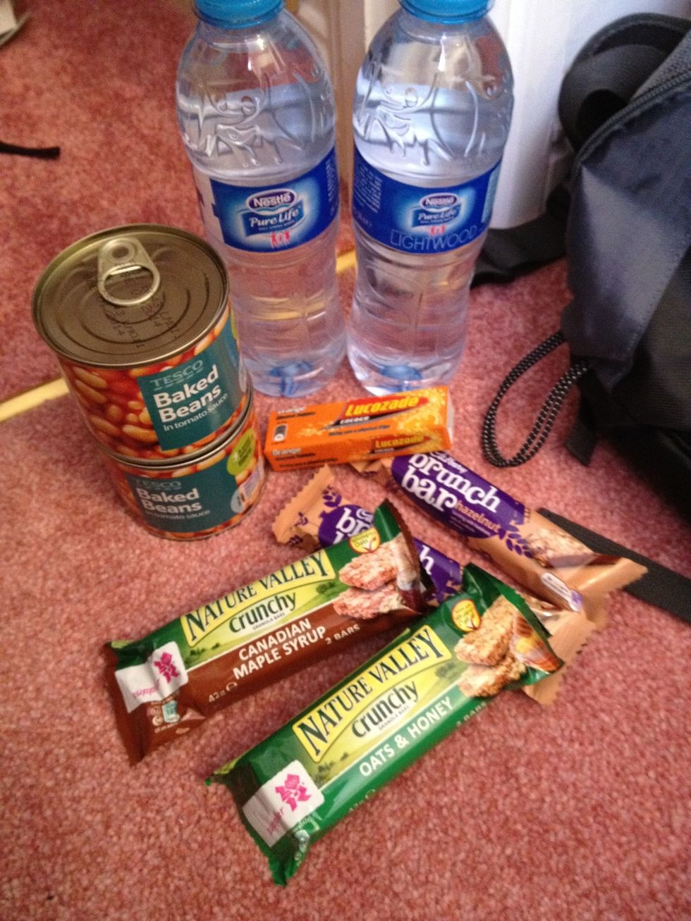 A sample of basic food/ water, rescue services  are normally with you pretty quick but 2/3 days basic supplies is a good rule of thumb.