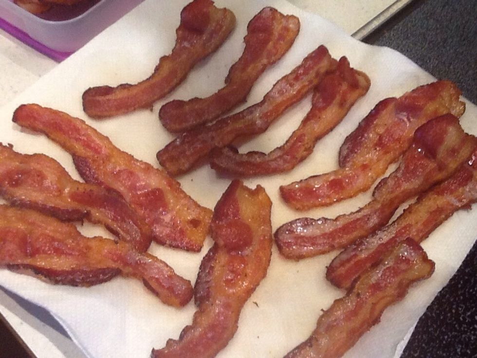 A strip or two of uncured bacon.