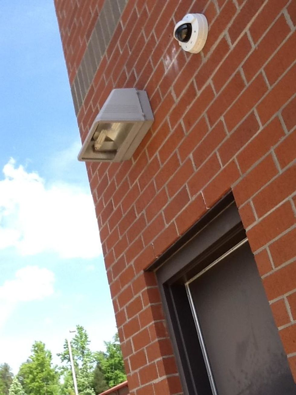 A trapezoid has only one pare of parallel lines.