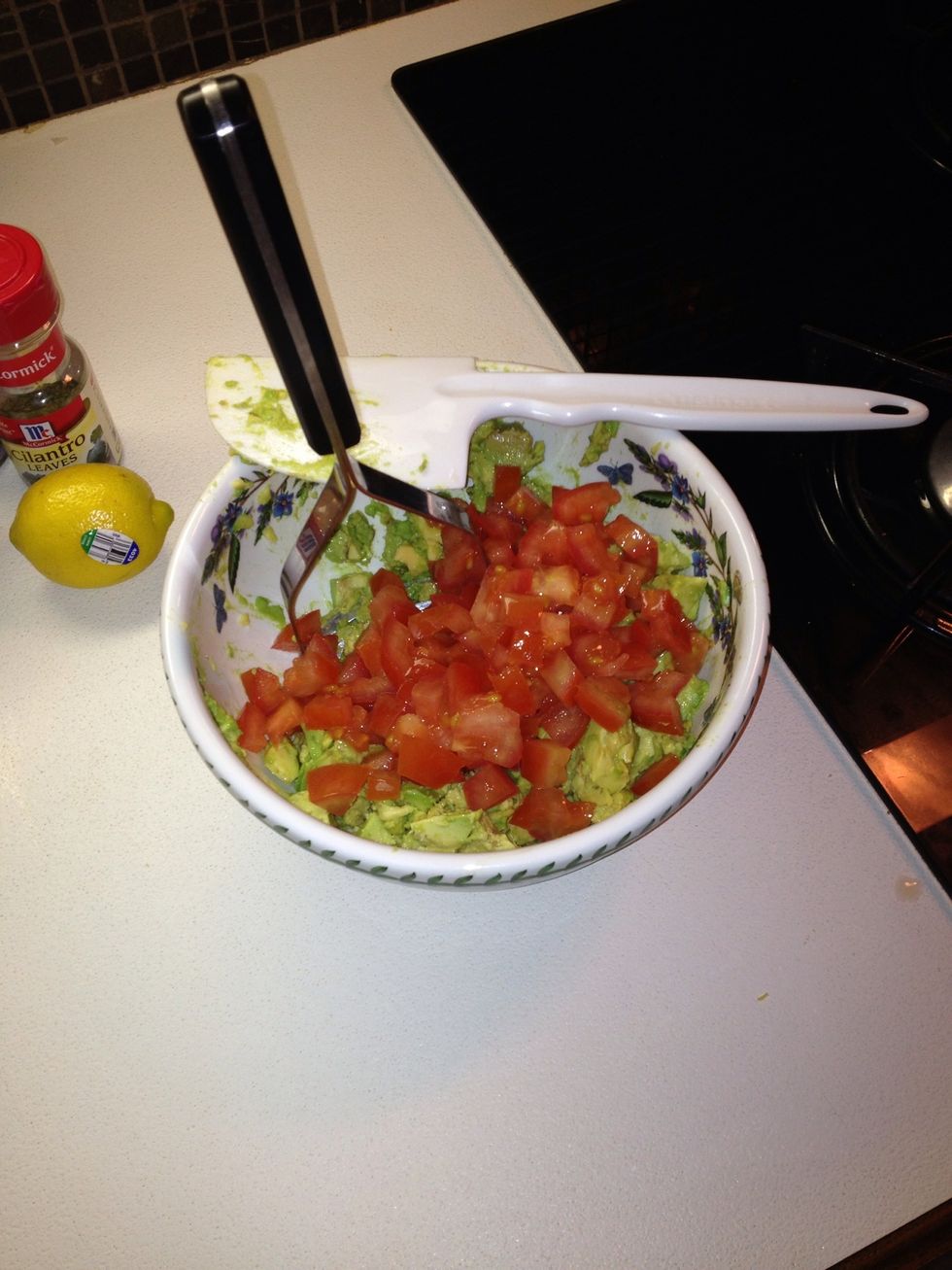 A\u00f1adan los tomates Roma. No a\u00f1adas los cebollas.