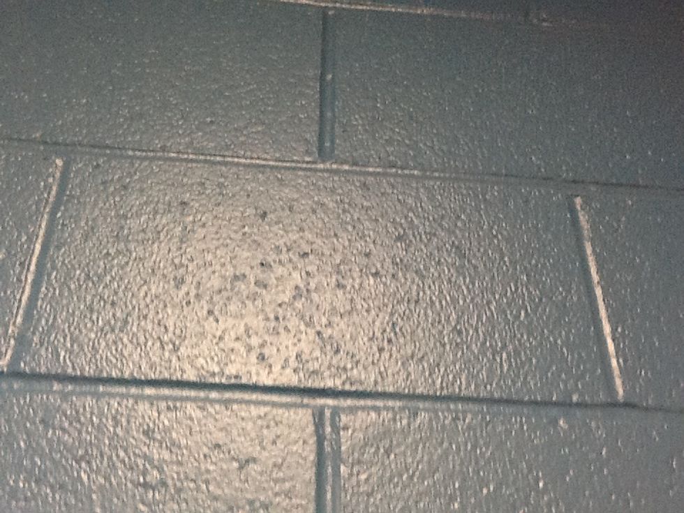 A vertex is a shape that makes a angle.