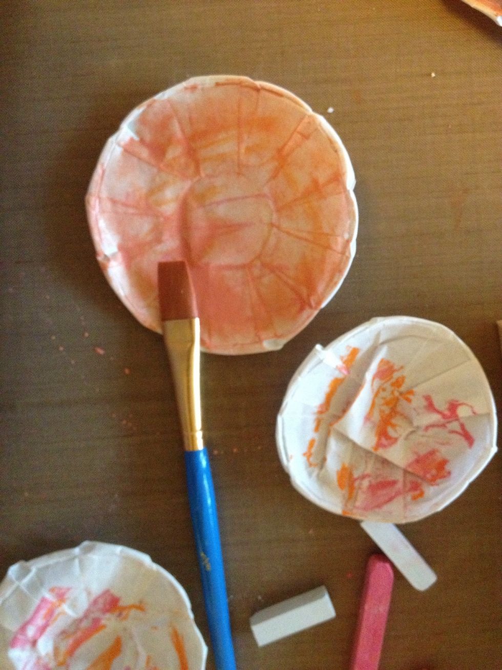 Activate the pastel with water until you achieve the right color.