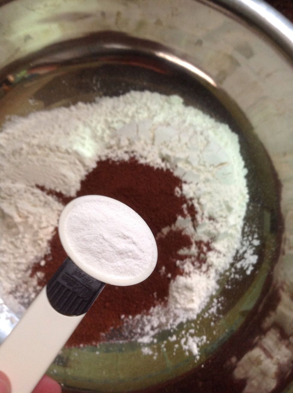 add 1 1/2 teaspoon of baking soda .
