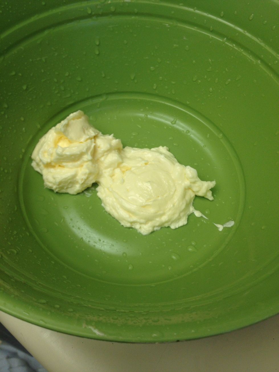 Add 1/2 cup mayo into a large mixing bowl.
