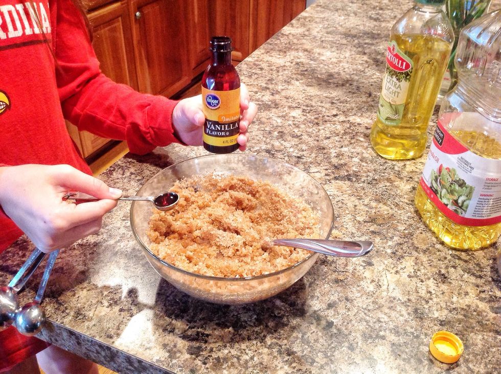 Add 1/2 teaspoon of vanilla.