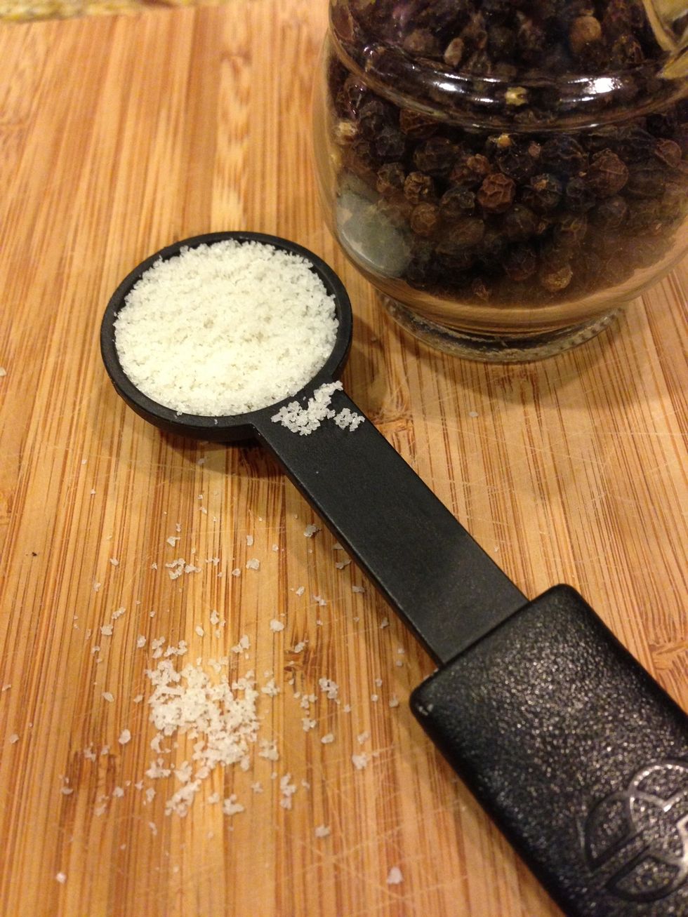 Add 1-2 teaspoons of natural salt (Celtic sea salt) and a few crushed peppercorns or salt (1 tablespoon).