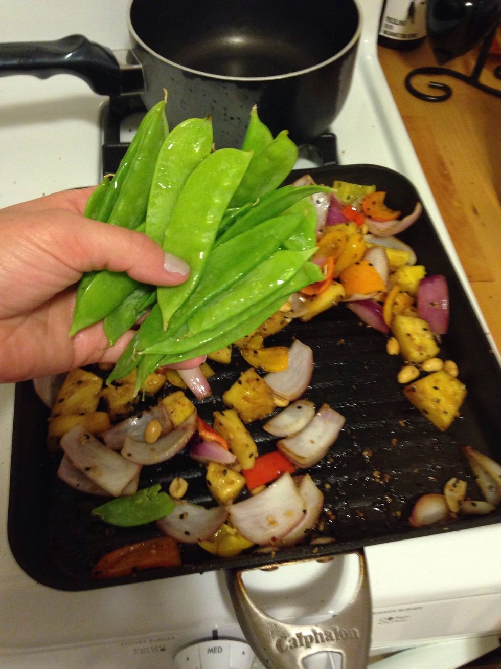 Add 1/4 cup of sugar snap peas to the mix. (Optional)