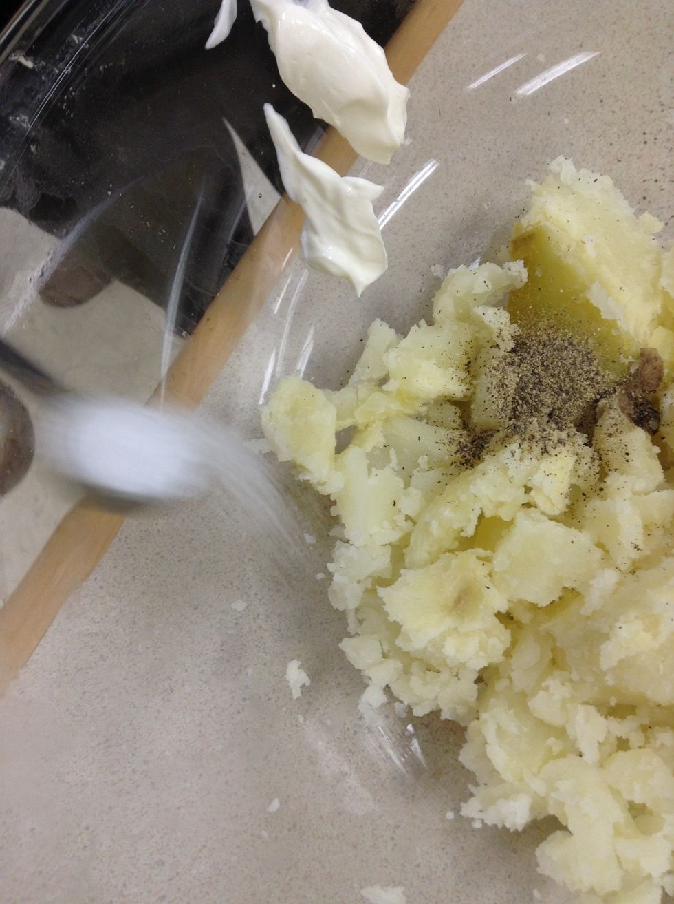 Add 1/4 teaspoon of salt