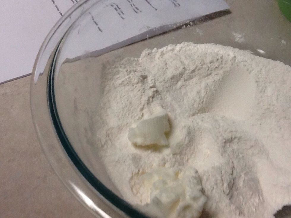 Add 1 mL of salt and 50 mL of shortening