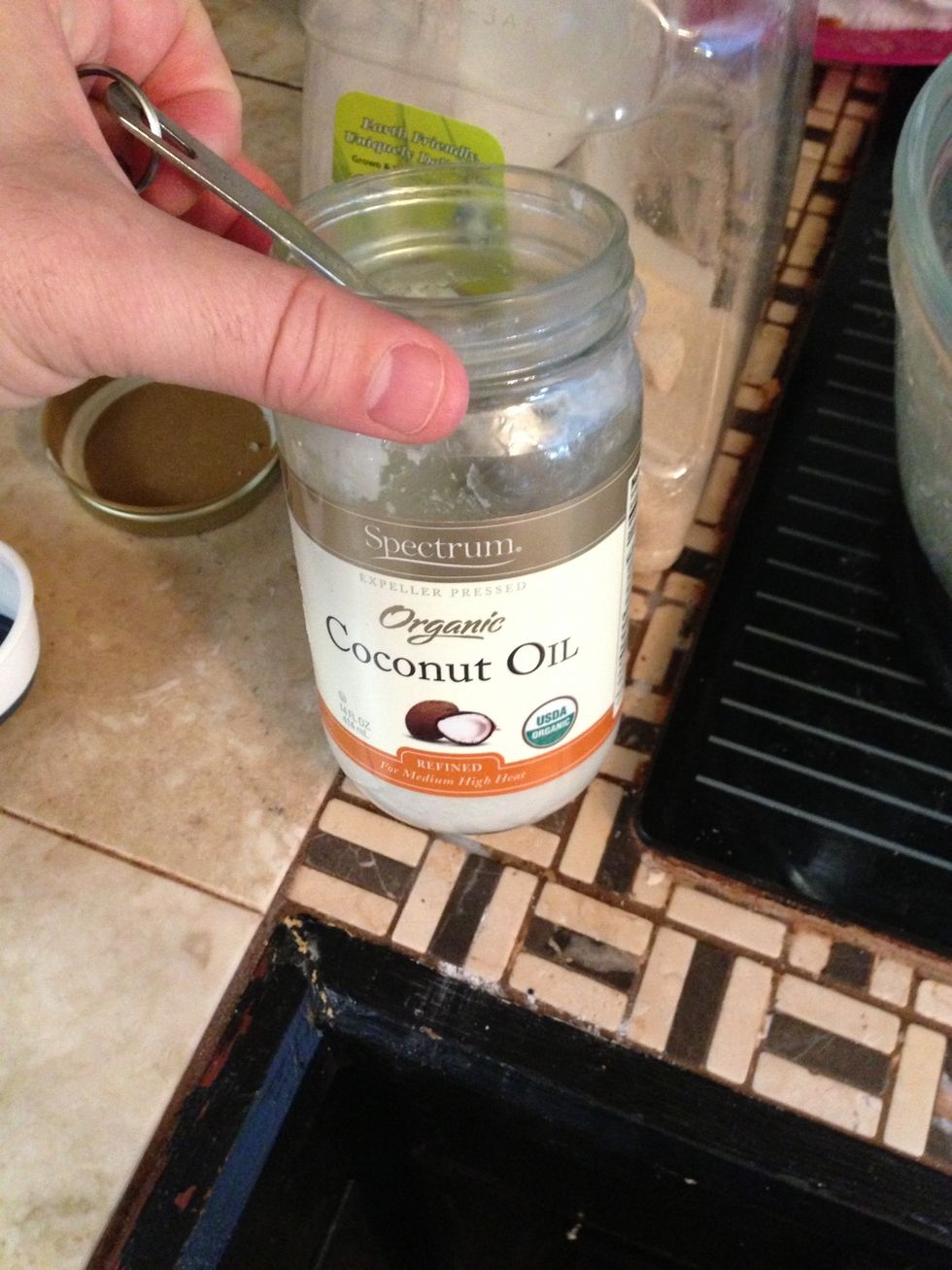 Add 1 tablespoon of coconut oil