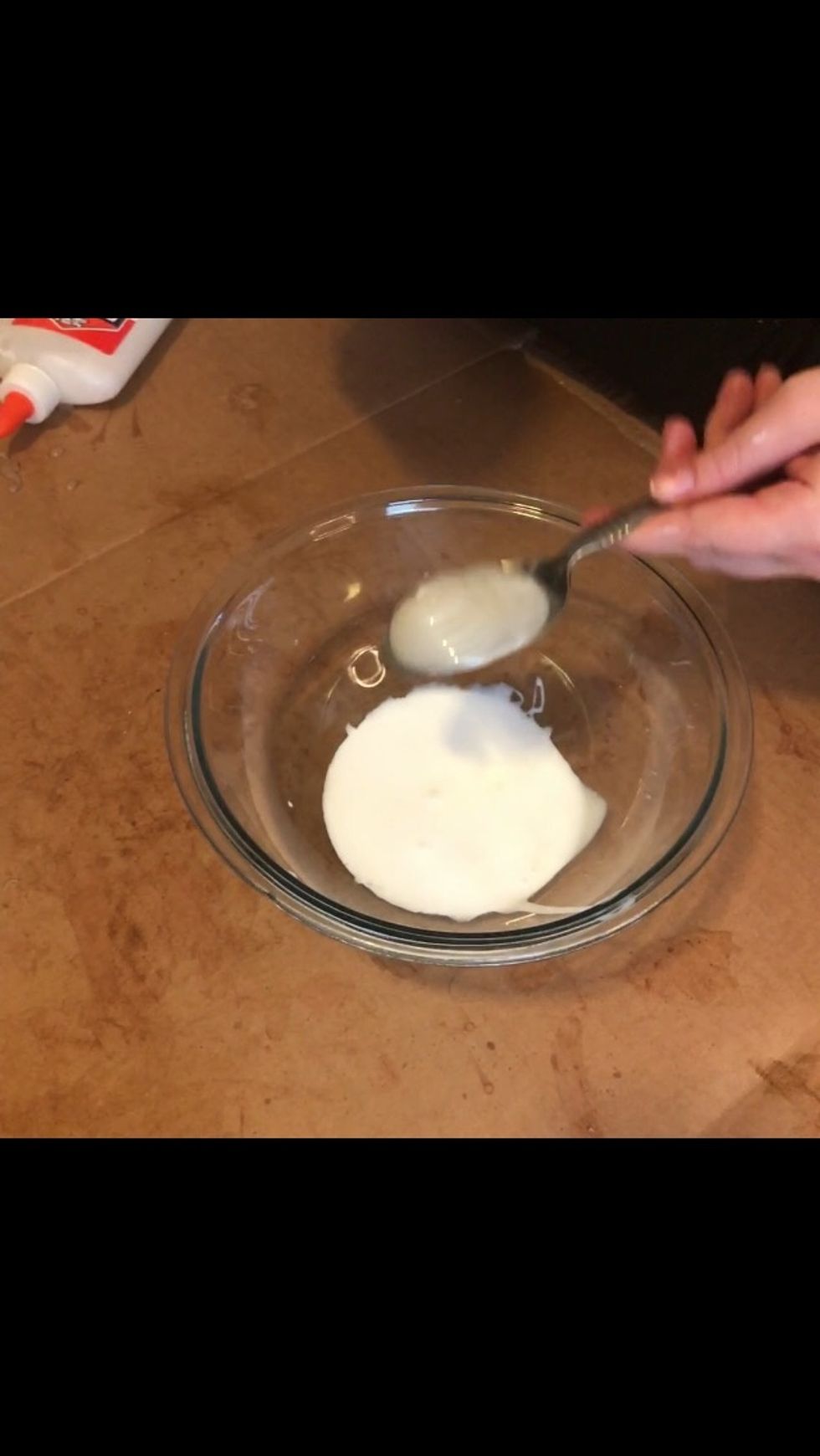 Add 1 tablespoon of shampoo or 1 teaspoon