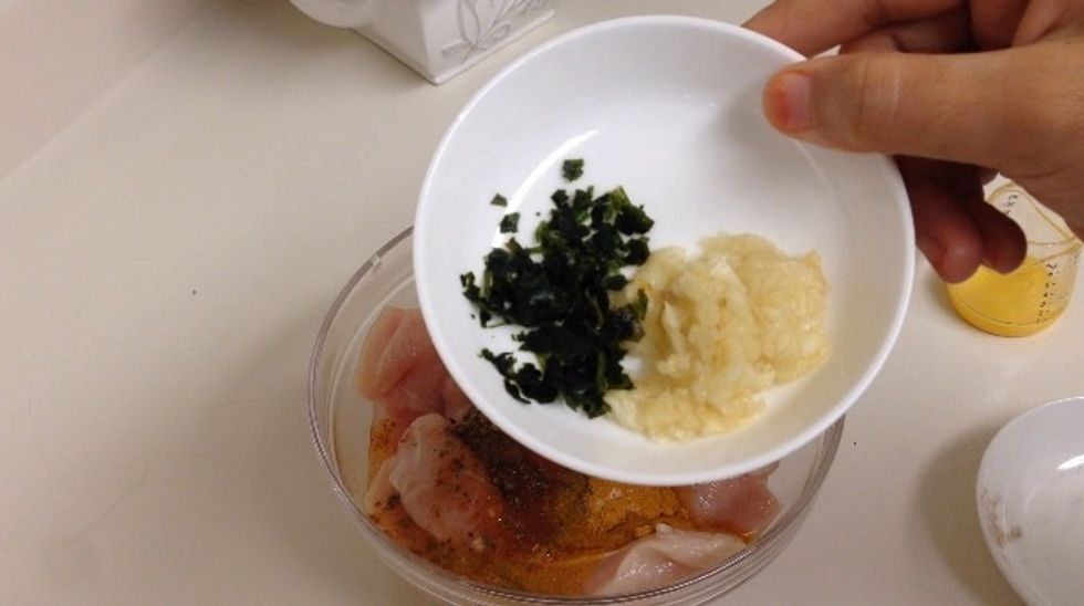 Add: 1 tbsp minced garlic and 1 tsp cilantro (finely chopped)