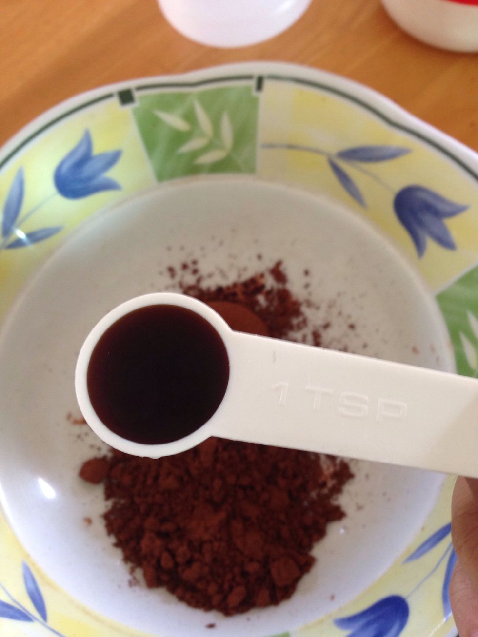 Add 1 teaspoon of vanilla essence