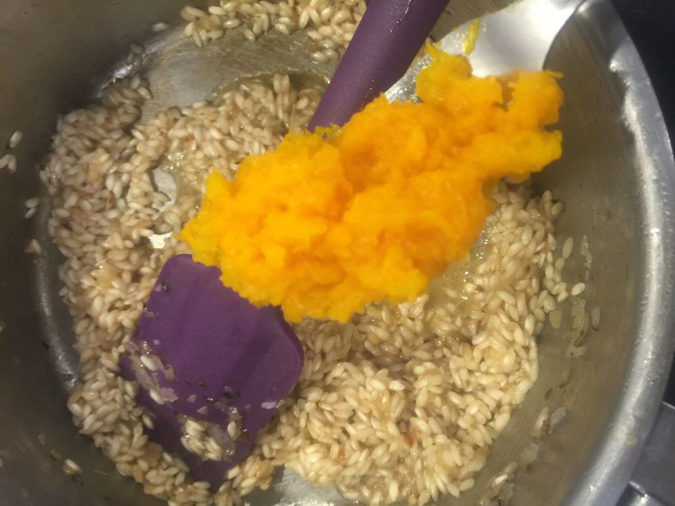 Add 1 tsp at a time alternating with the stock