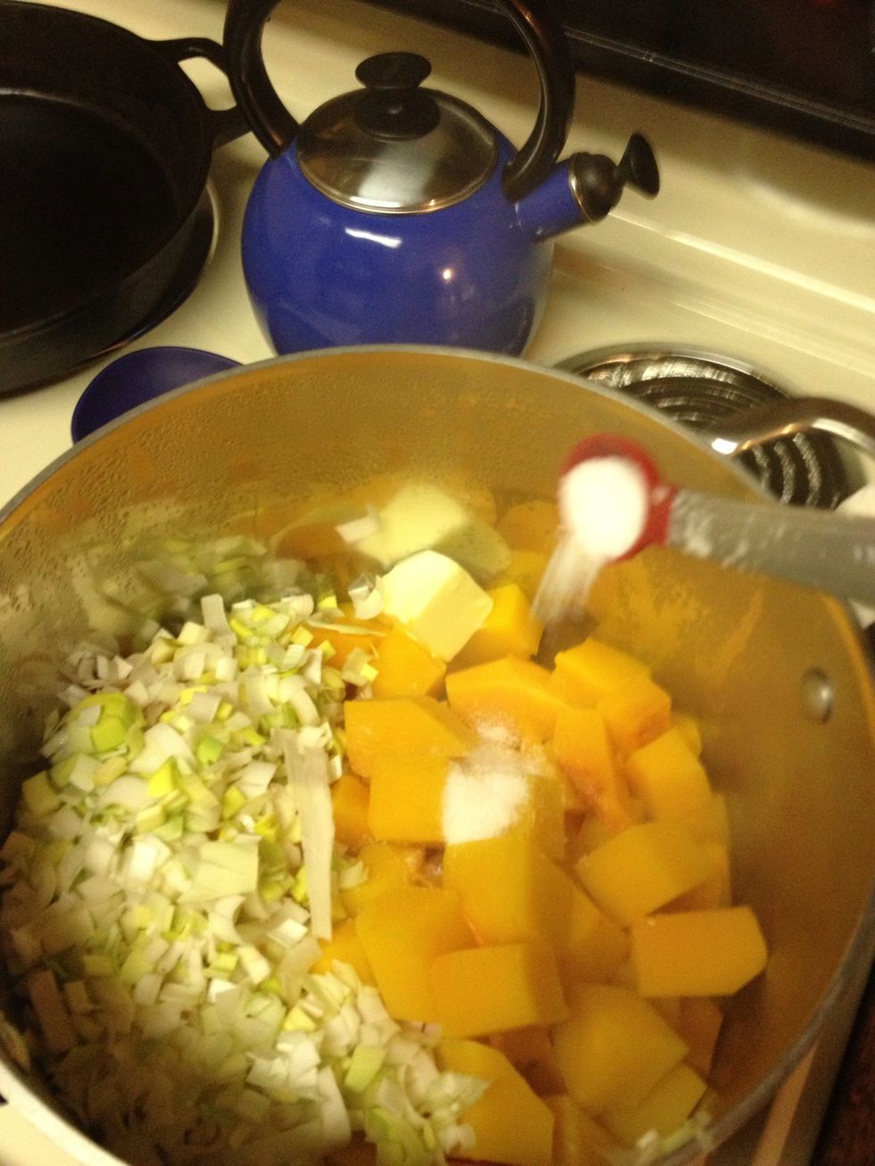 Add 1 tsp salt and cook for 10 minutes on medium high heat stiring occasionally