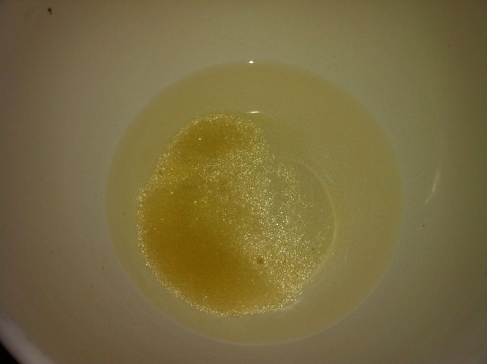 Add 1 tspn sugar and the yeast.