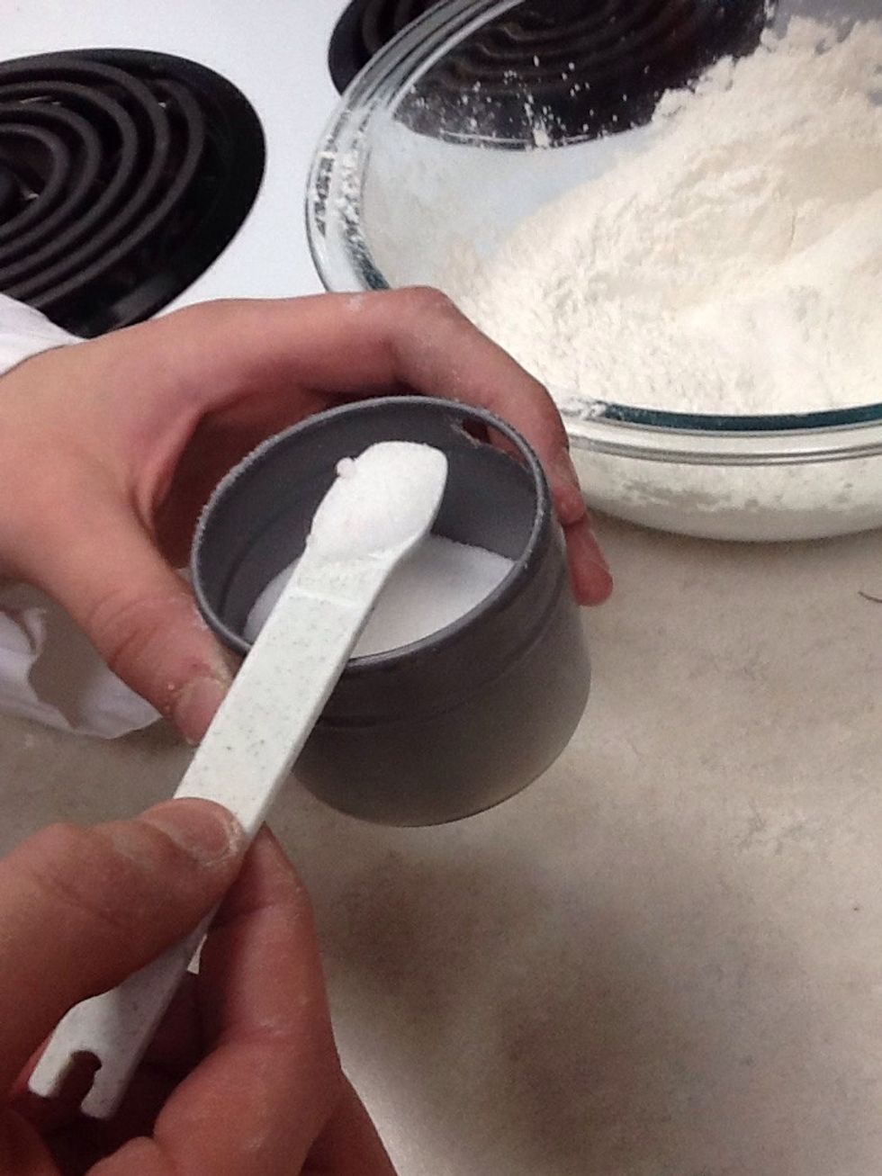 Add 1mL of salt in same large bowl then stir