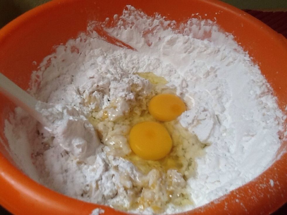 Add 2 eggs if you have 4 cups of bananas. If you only have 2, add 1 egg so that it won't stick to the frying pan