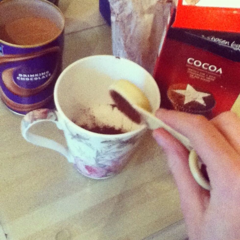 add 2 tablespoons of cocoa into the mug \ud83d\ude0d I also used Cadbury hot chocolate powder but that's my personal favourite and opinion. You can use whatever cocoa/chocolate powder you want!