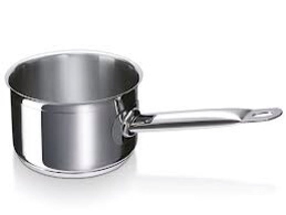 Add 3 cups of filtered water, ginger root, sugar, sea salt into a sauce pan and bring it to a boil.