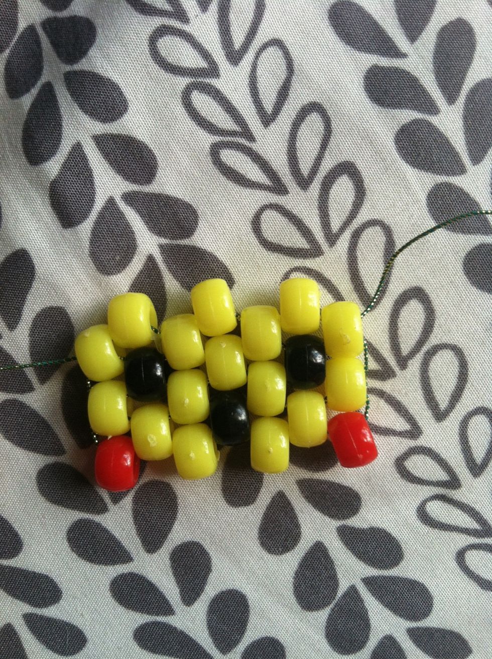 Add 3 more beads ^.^
