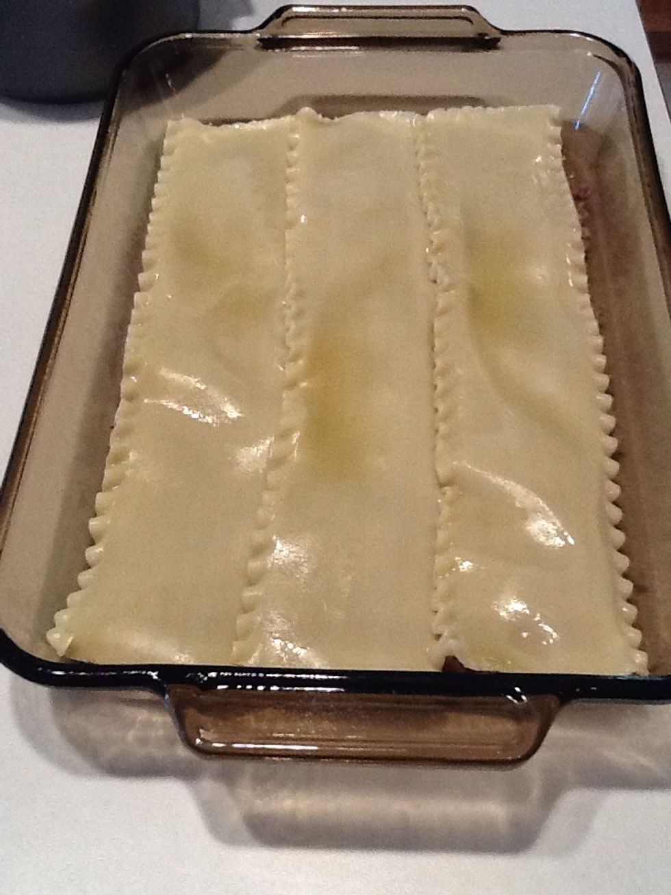 Add 3 noodles on top.