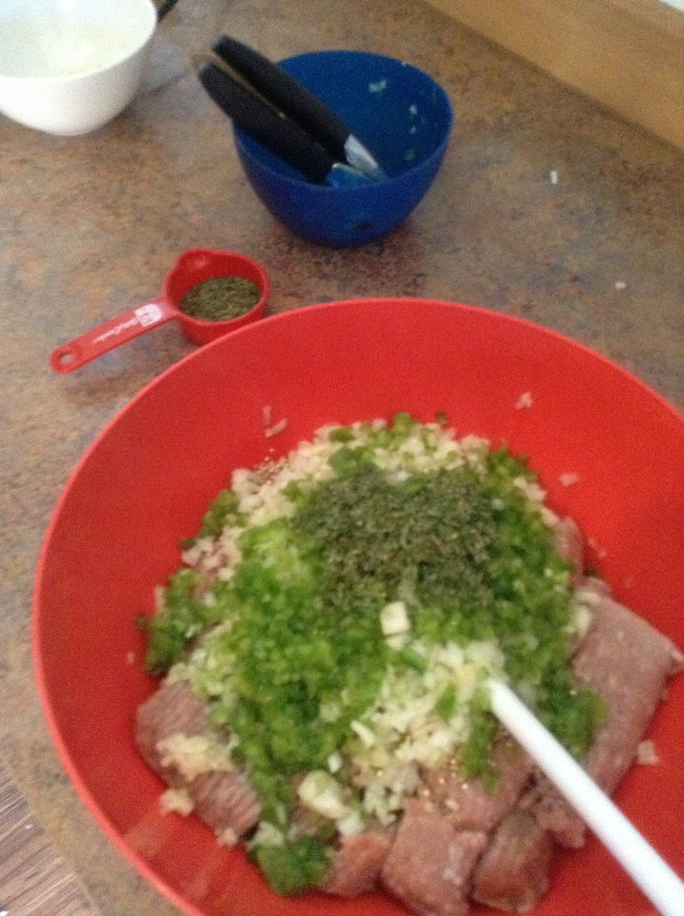 Add 3 tbs Italian seasoning to bowl.