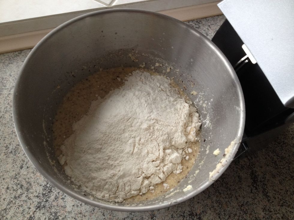 Add 300 grams of flour at a time