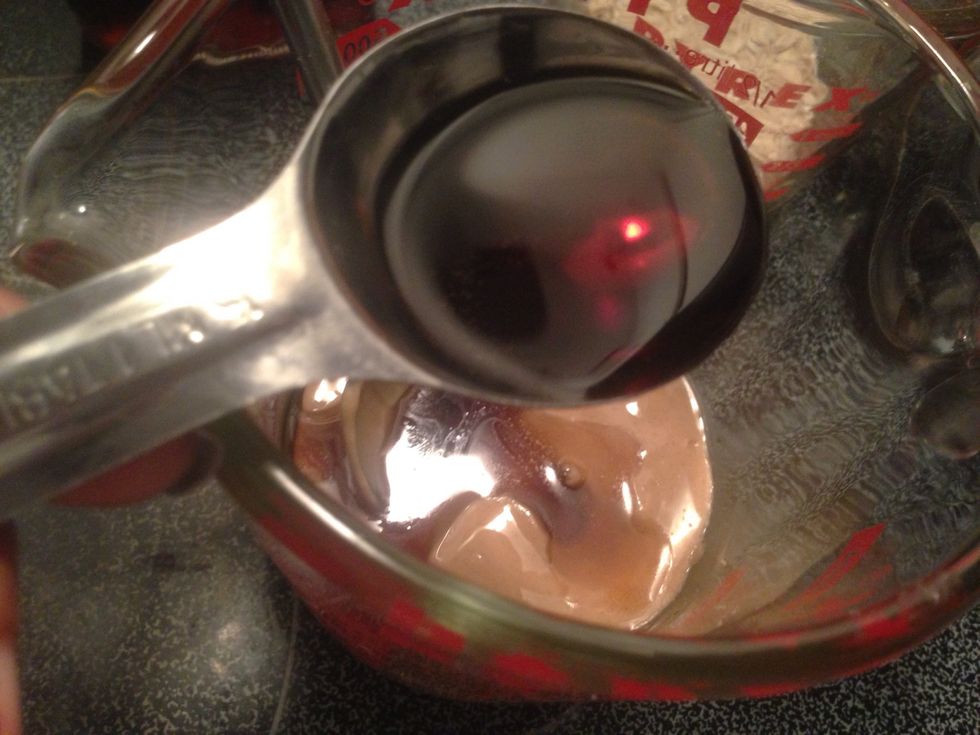 Add 4 tablespoons of 100% pure organic maple syrup. Stir together well.