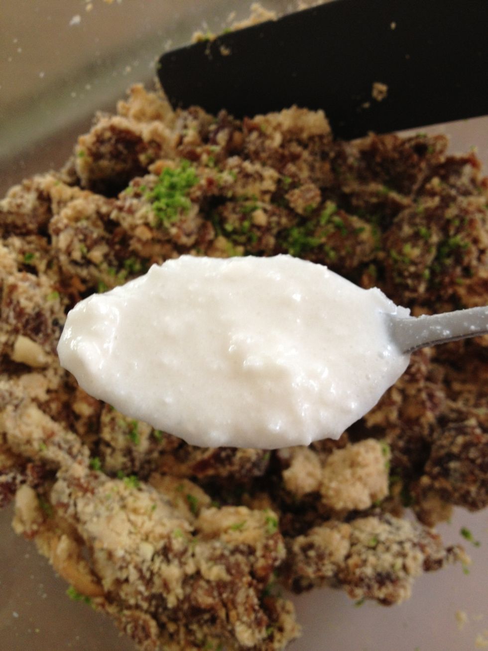 Add 4T coconut cream.