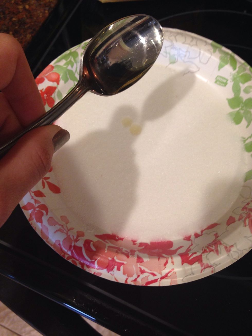 Add a couple drops of peppermint extract to both plates. It should be enough to smell the mint, but not enough to be overwhelming.