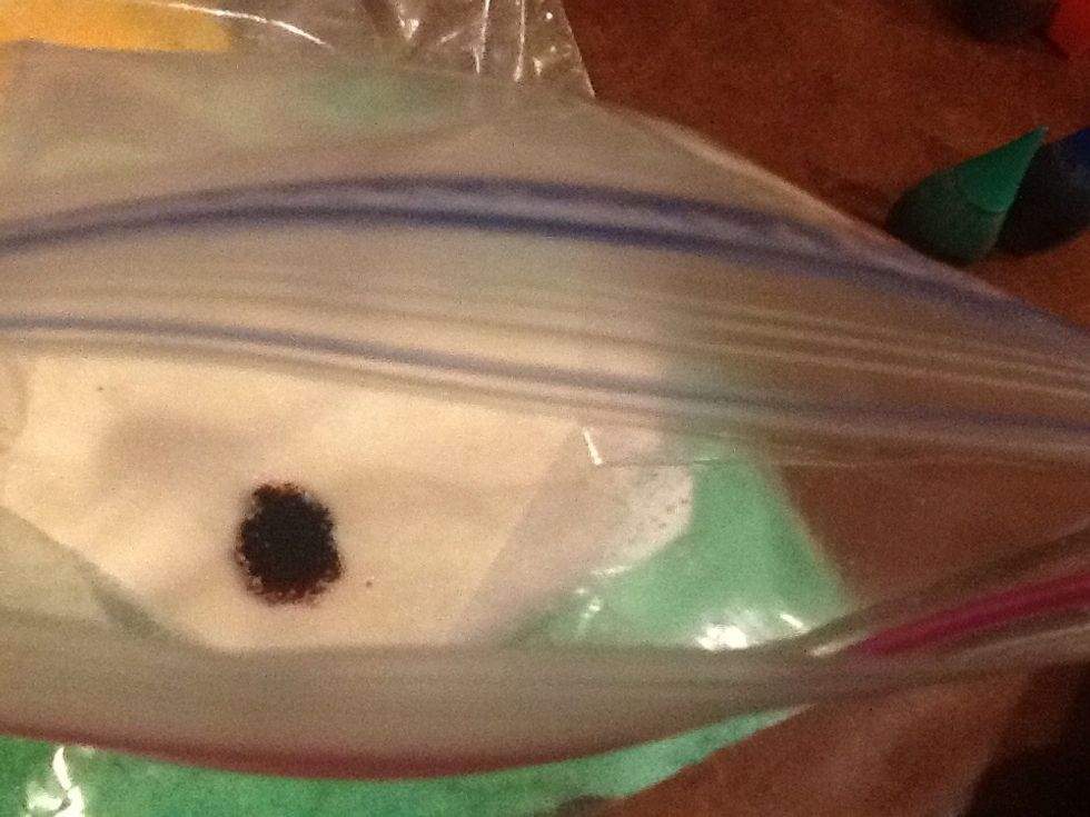 Add a couple drops of the desired color.
